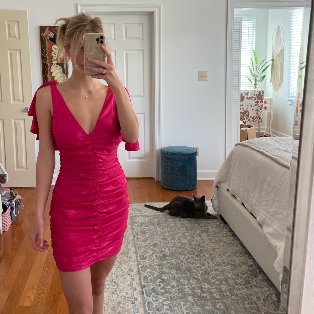 NWT Lovers + Friends pink dress size XS